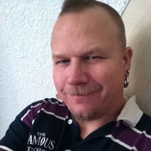 Meet your Posher, Wes